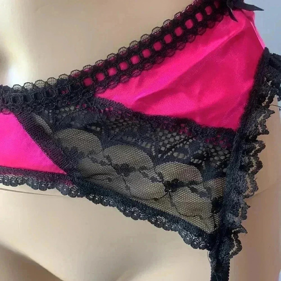 Vintage E. Bole 80’s neon pink black lace garter belt - Picture 3 of 13